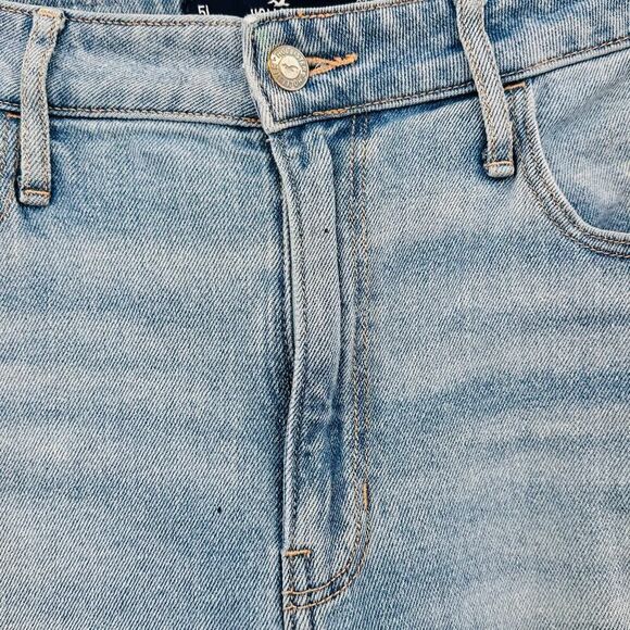 Hollister Ultra High Rise Dad Jeans Light Wash Blue Womens Size 5L Tall Ripped!! - Picture 5 of 11